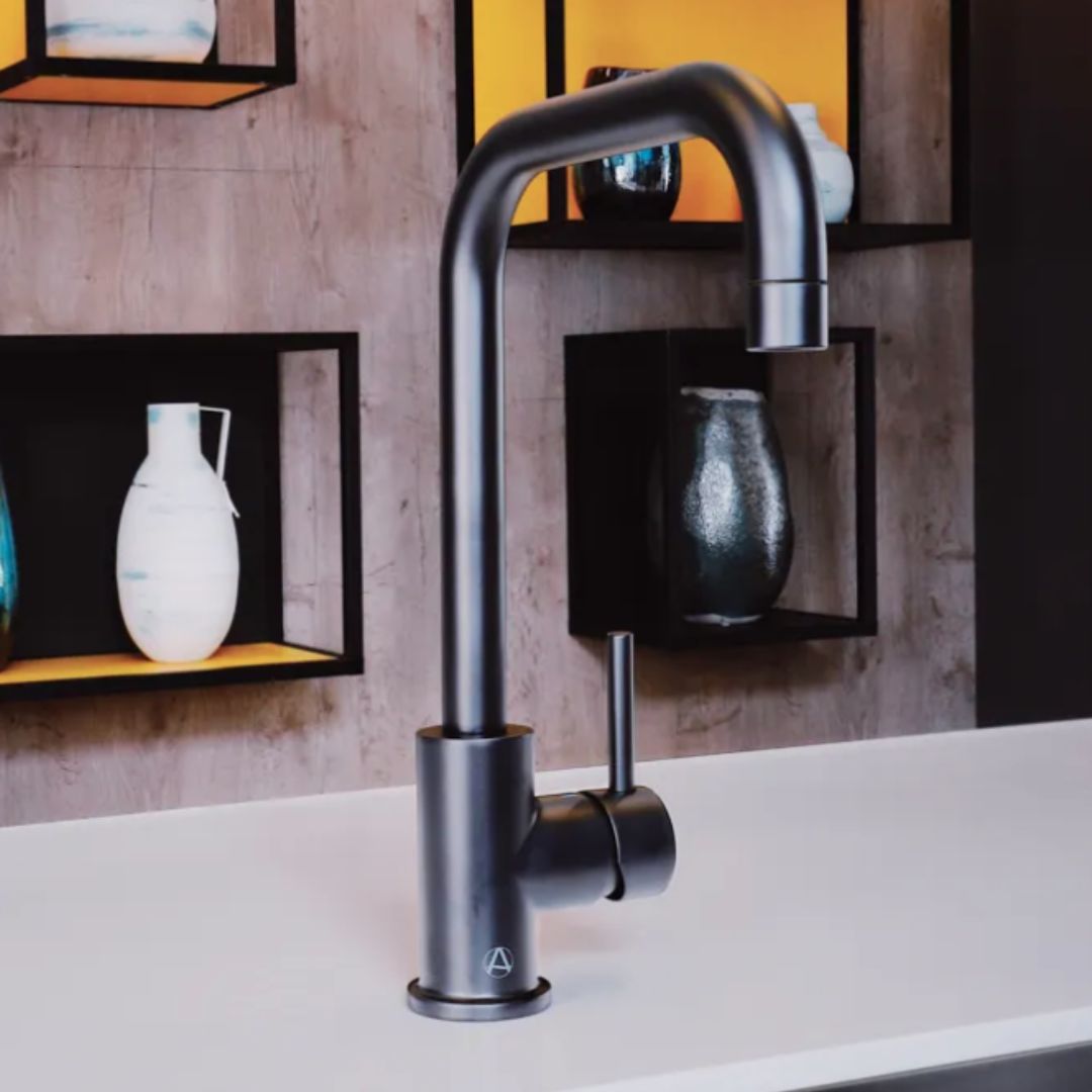 Aqualla Cove Kitchen Mixer | Chrome