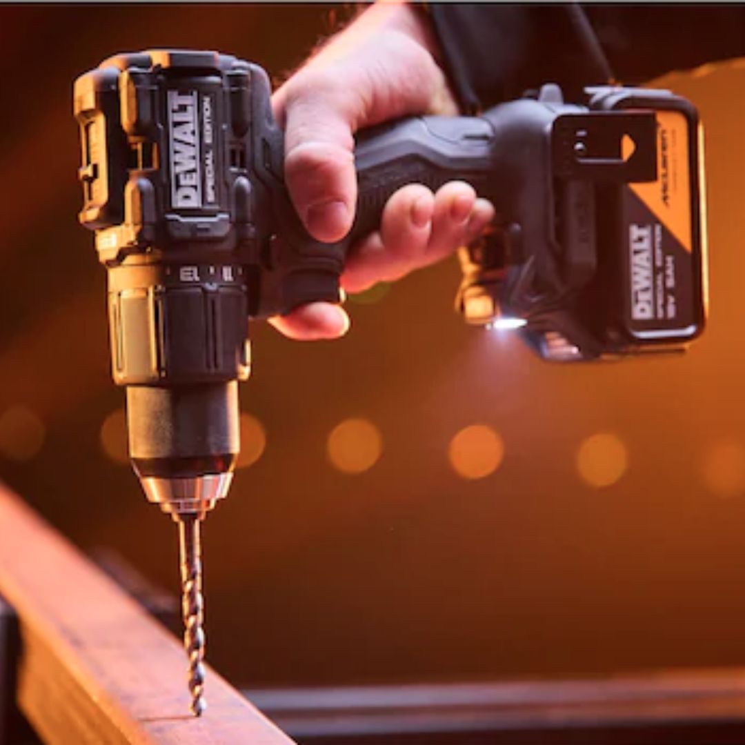 Dewalt x McLaren F1 Team 18V XR Special Edition Hammer Drill Driver 1 x 5AH
