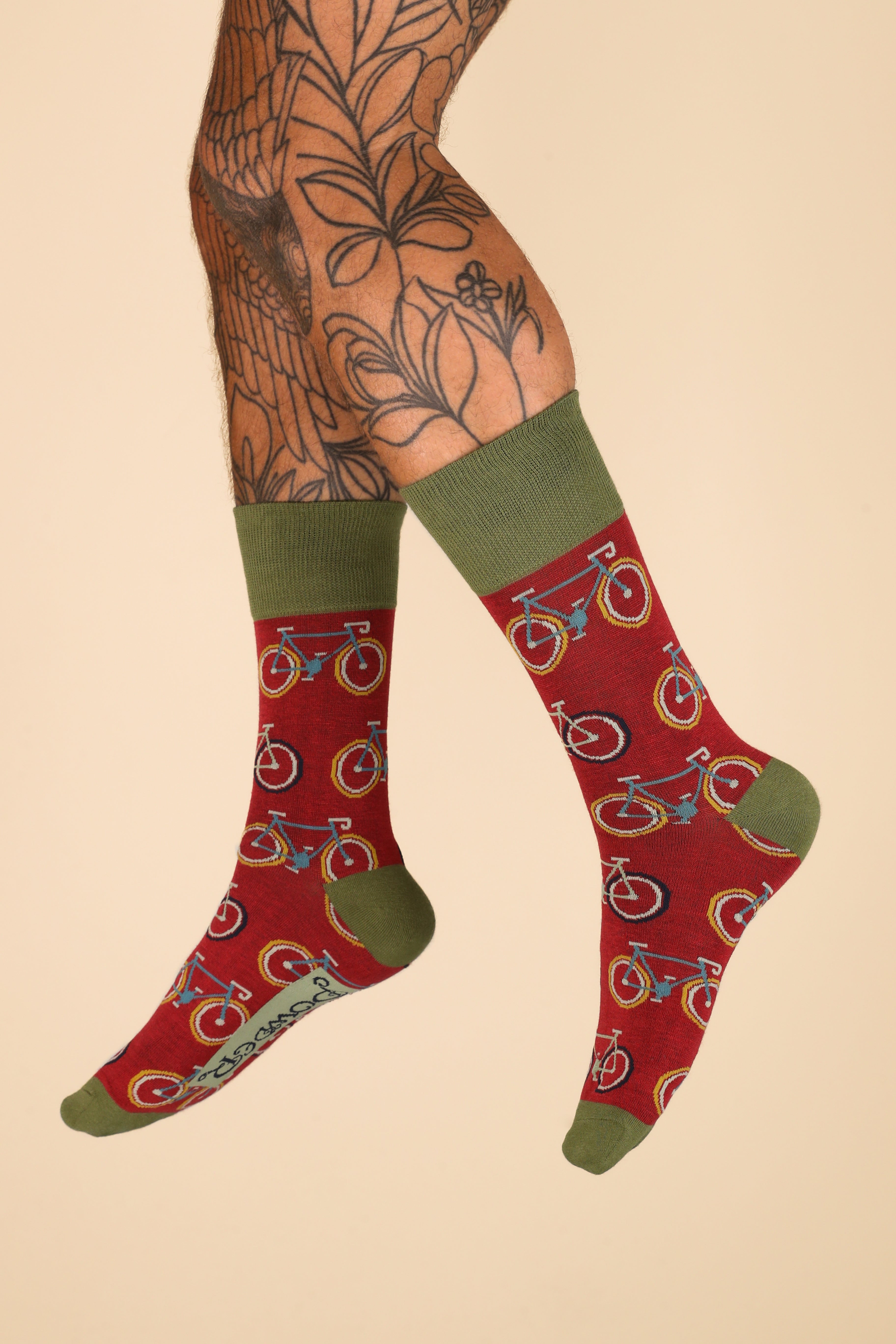 POWDER COMMUTER BIKES MENS SOCKS | RASPBERRY