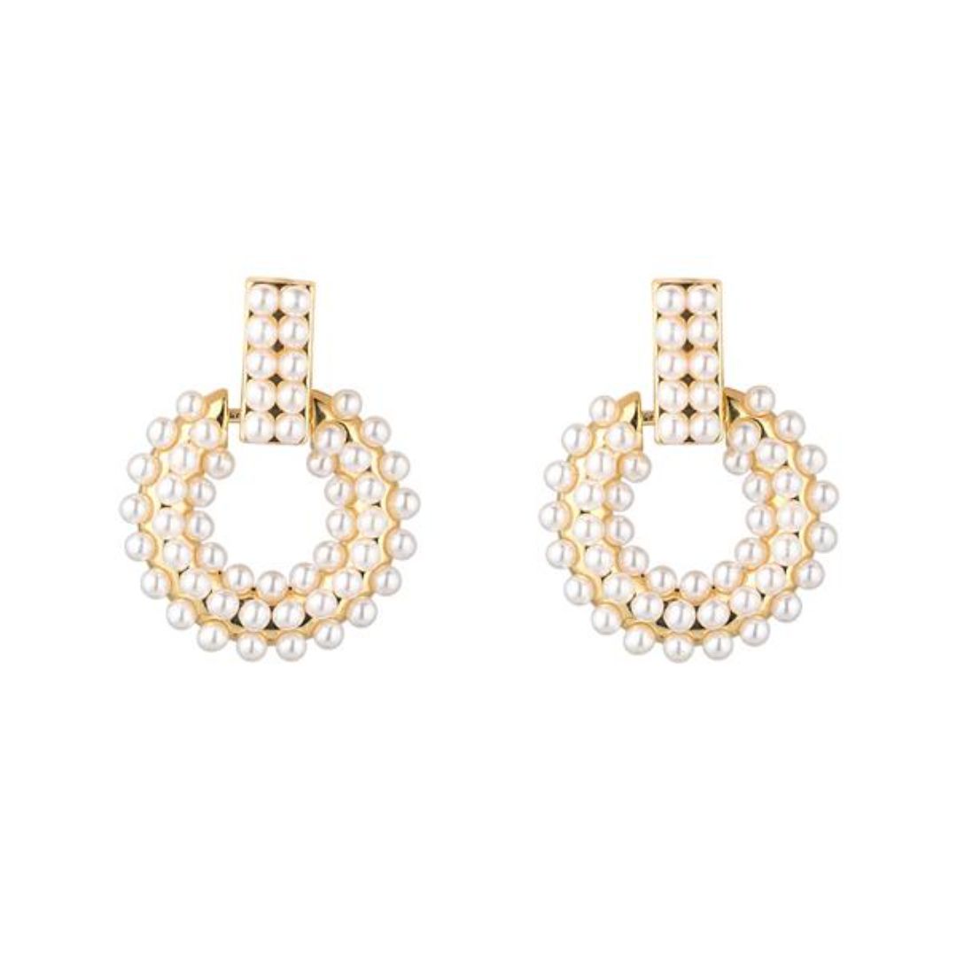 KNIGHT & DAY RILEY PEARL EARRINGS