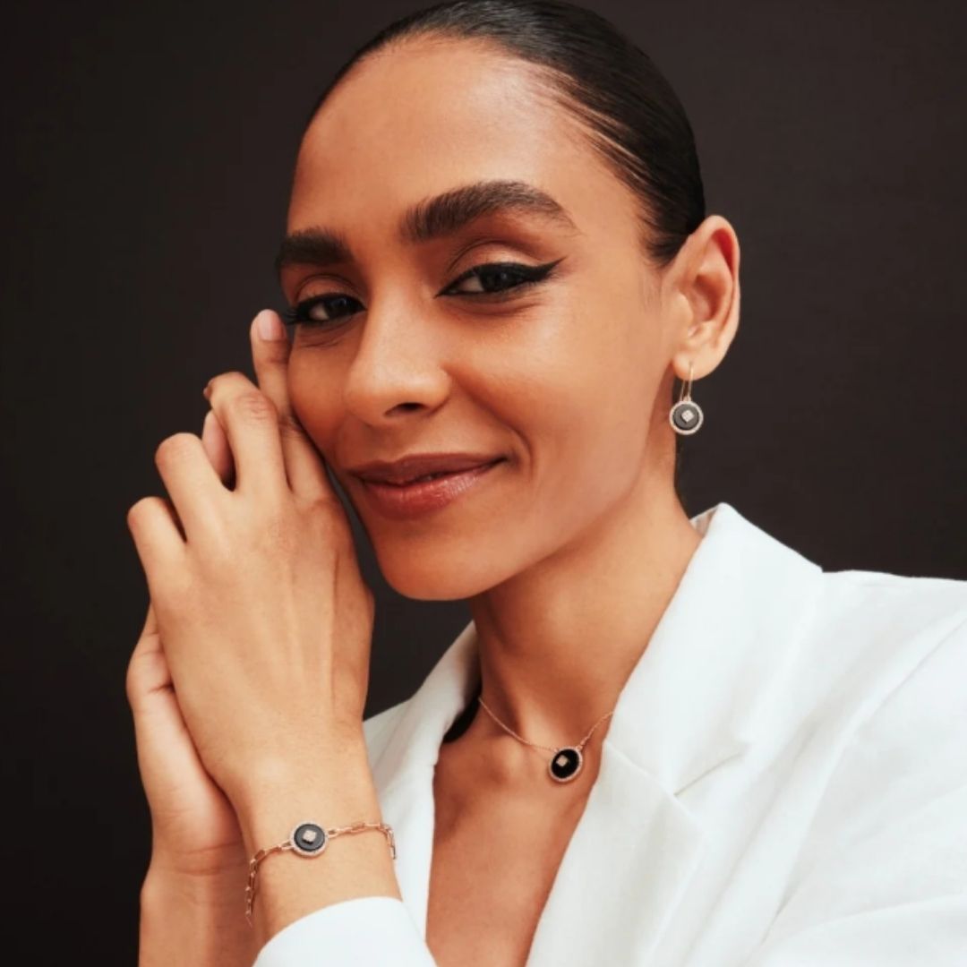 KNIGHT & DAY ONYX EARRINGS