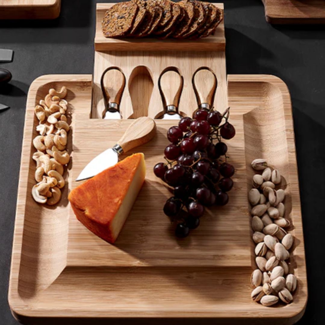 LADELLE FROMAGERIE SQUARE SERVING SET