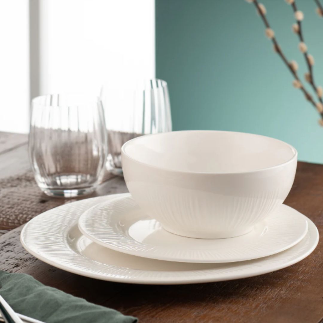 BELLEEK LIVING ERNE 12 PIECE SET