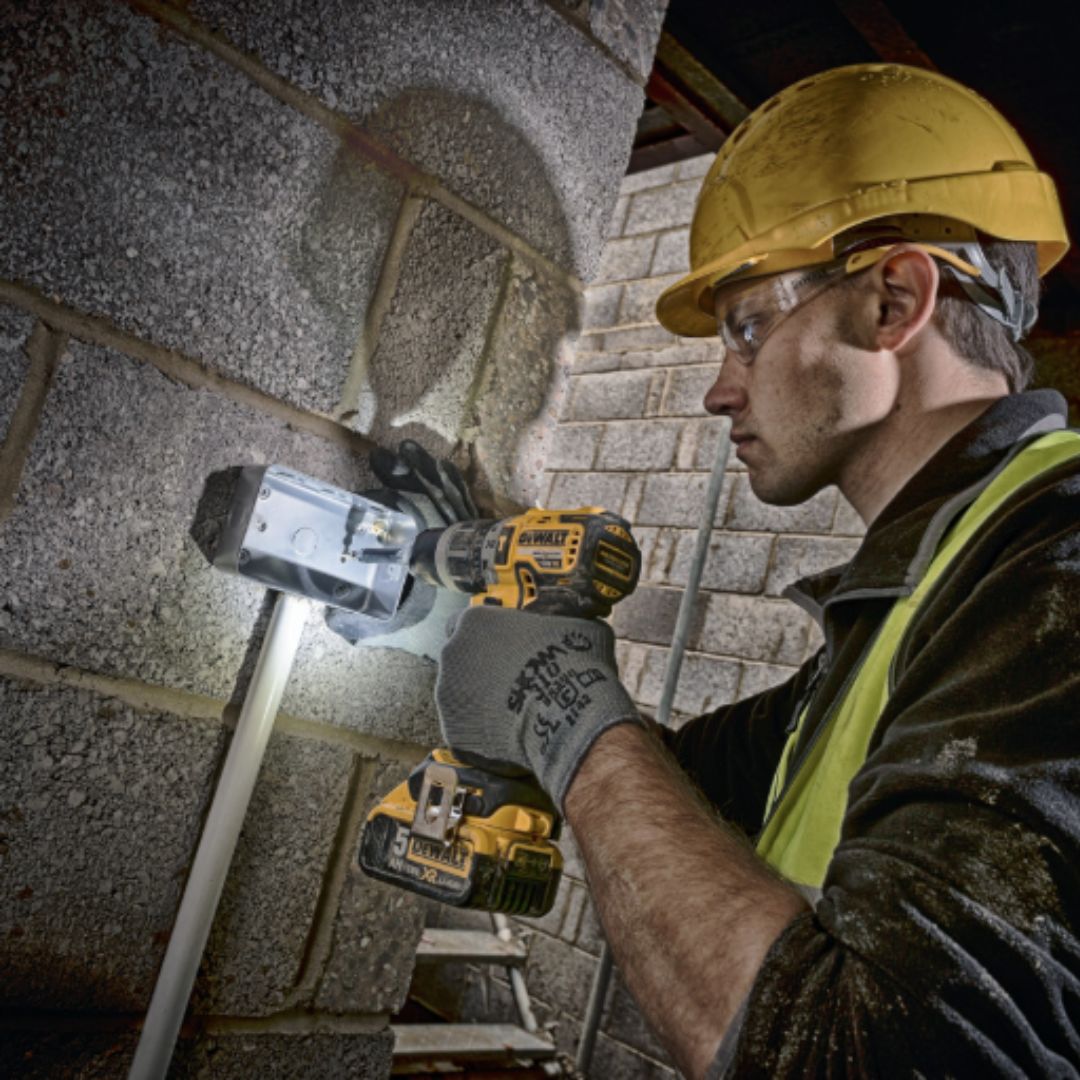 DEWALT 2SPEED XR BRUSHLESS 1X5AH | DCD796
