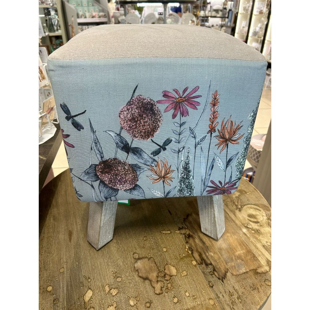 VOYAGE TOBY STOOL FLORABUNDA