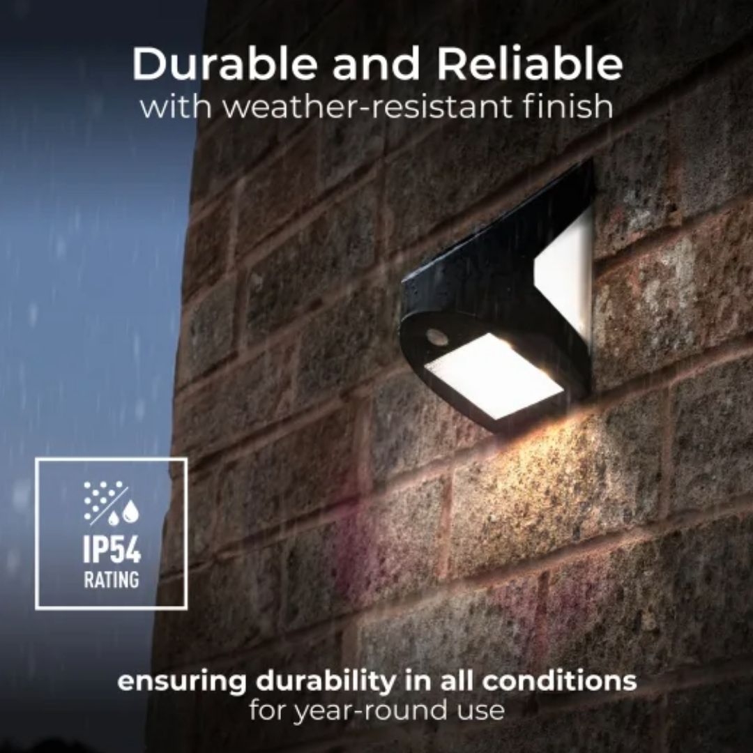 Luceco Prysm Solar LED Outdoor Wall Light | 300lm