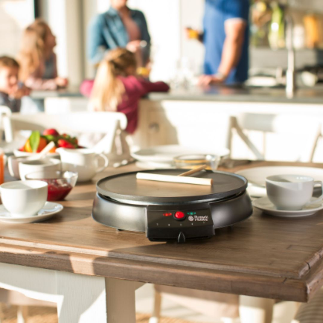 Russell Hobbs Crêpe & Pancake Maker | 20920