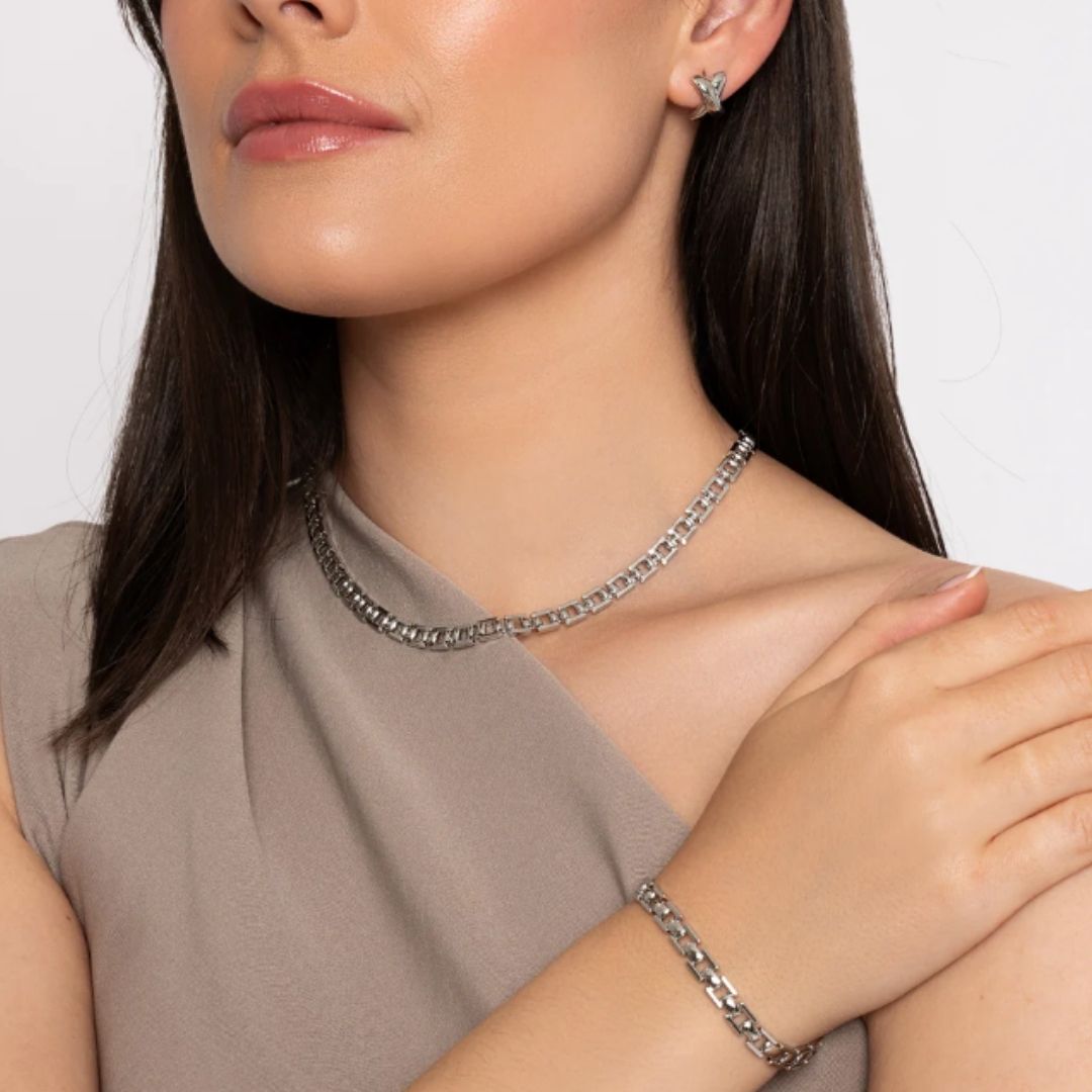 KNIGHT & DAY KENDRA NECKLACE