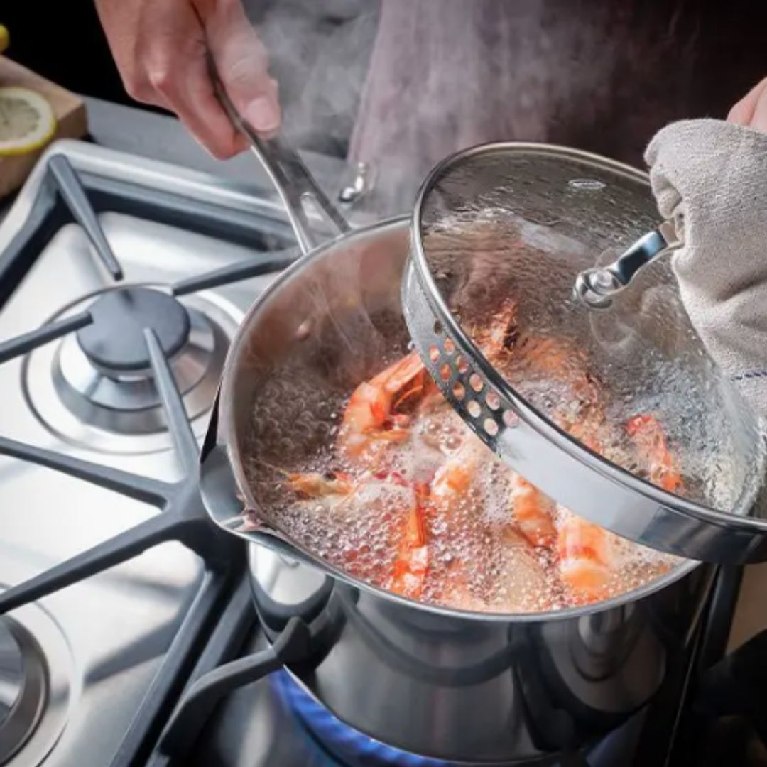 Stellar Profile 16cm Draining Saucepan