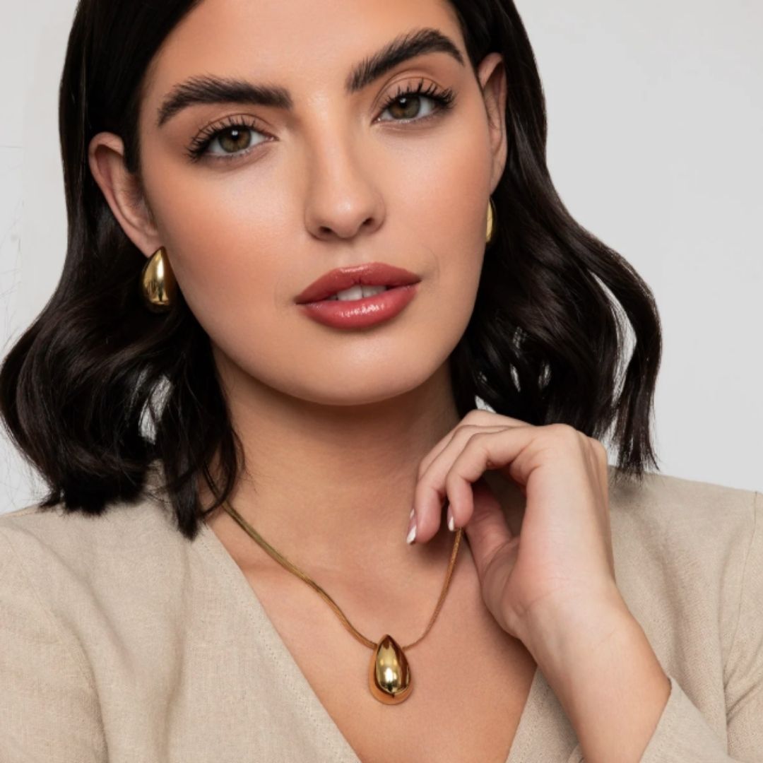 Knight & Day Teardrop Necklace